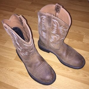 Women’s Ariat Tracy Boot Dusted Brown-Size 9-EUC